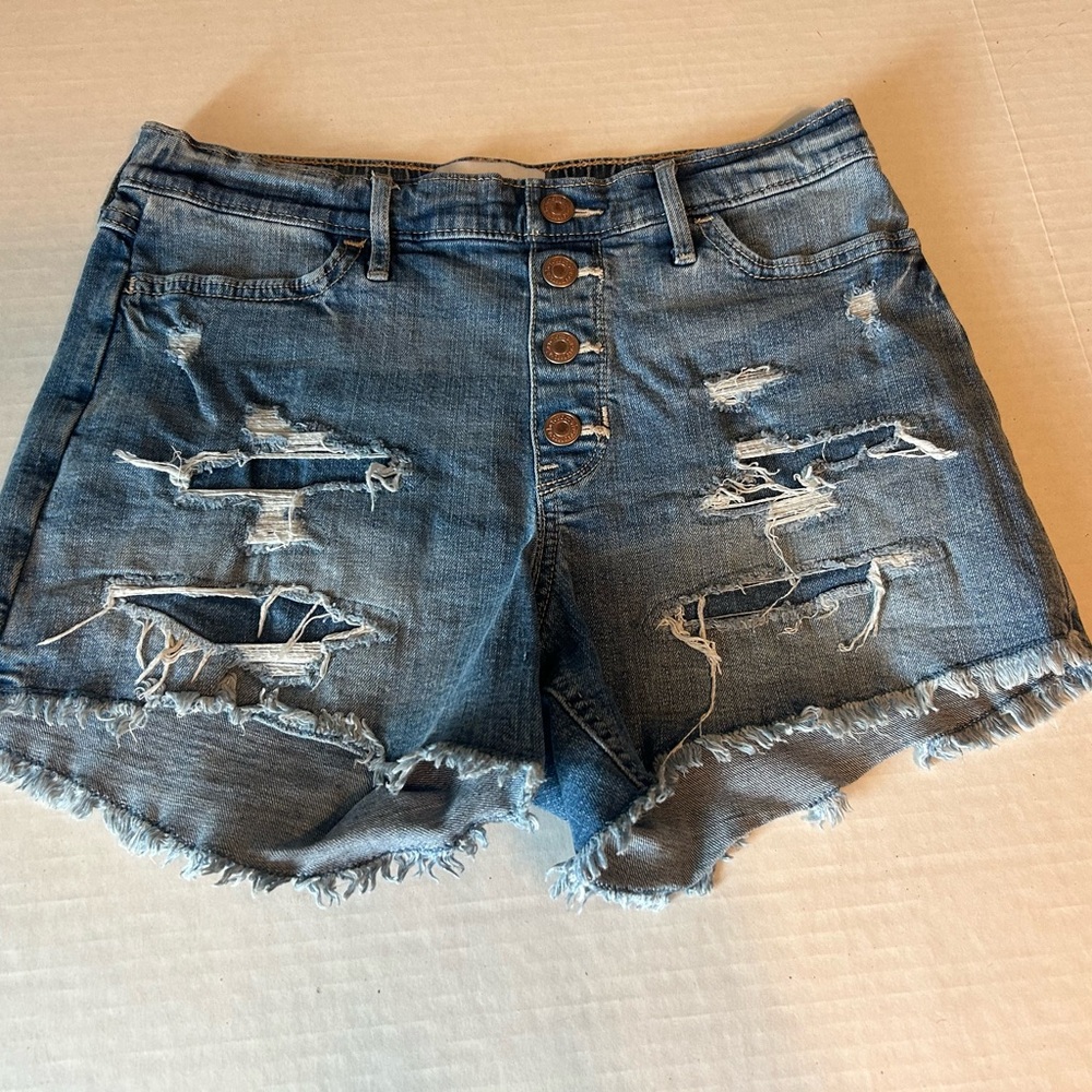Abercrombie Kids Jean Shorts 15/16 distressed